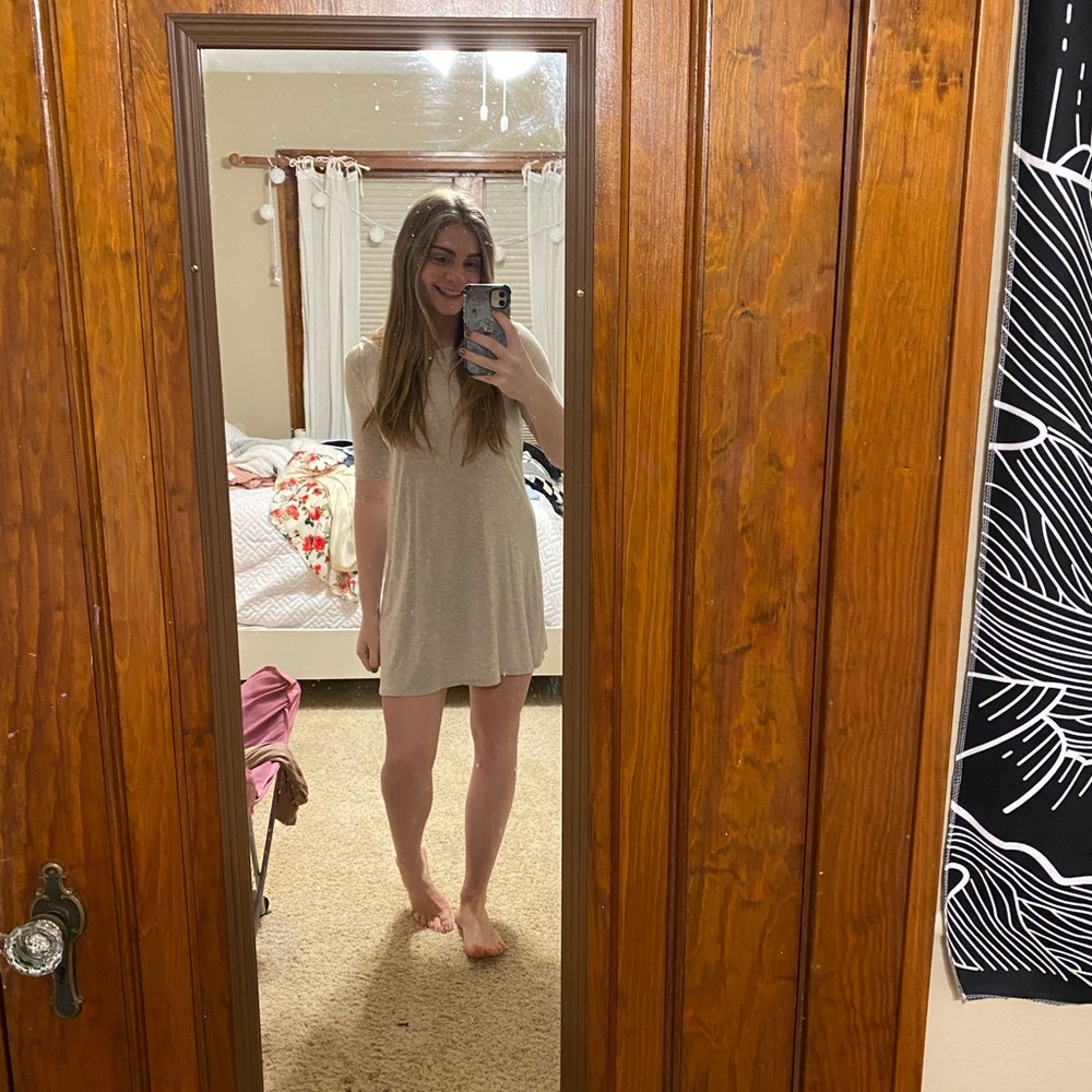 Tan Dress - Picture 2 of 5